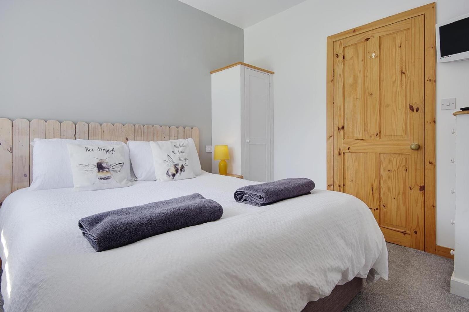 Hilltop Farm * Sturminster Newton