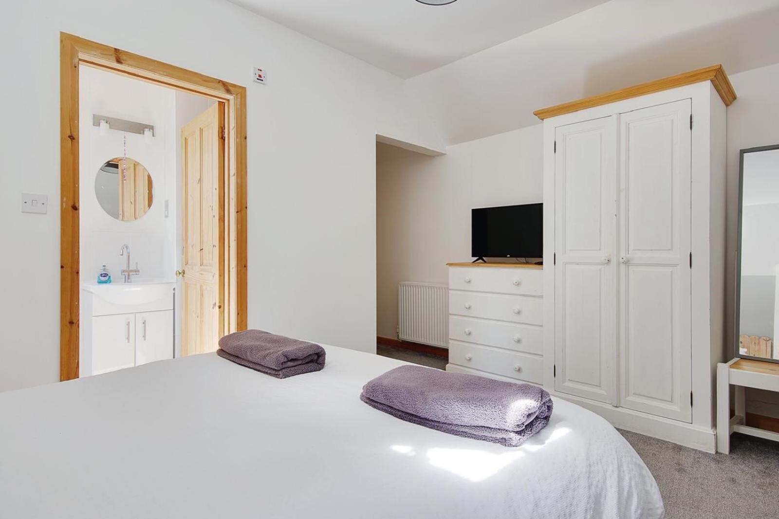 Hilltop Farm Lodge